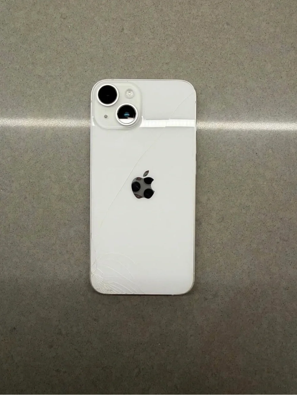 iPhone 14 128GB Starlight - Fully Functional